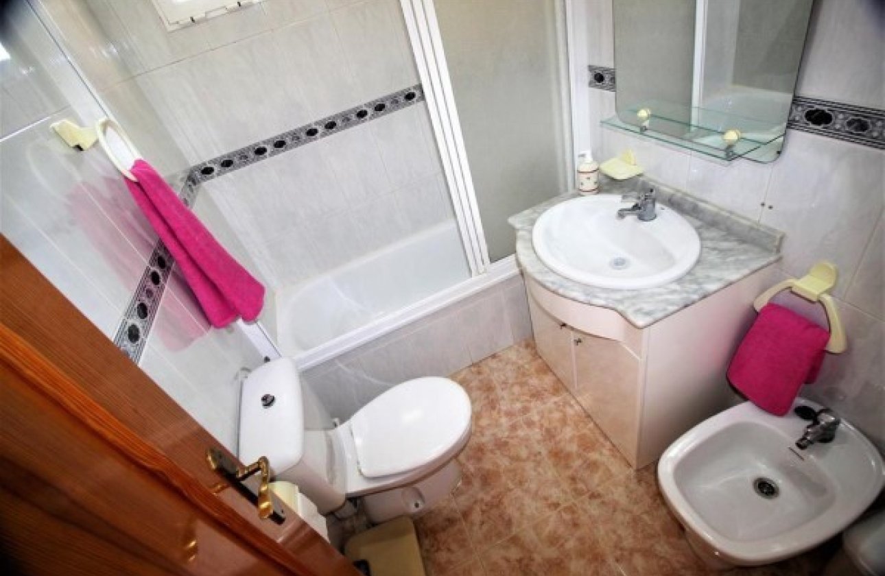 Alquiler para invierno - Apartamento / piso -
Orihuela Costa - Cabo roig - La Zenia