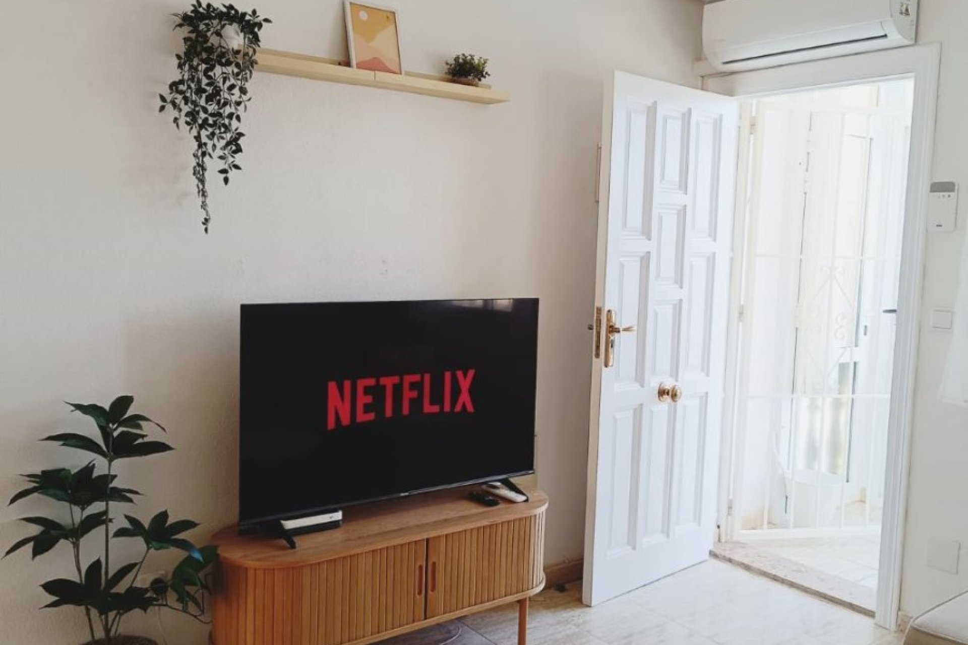 Alquiler para invierno - Apartamento / piso -
Orihuela Costa - La Florida