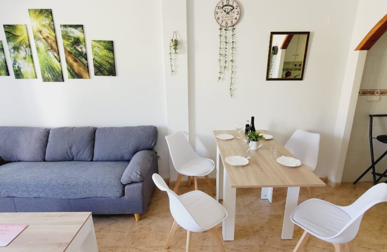Alquiler para invierno - Apartamento / piso -
Orihuela Costa - La Florida