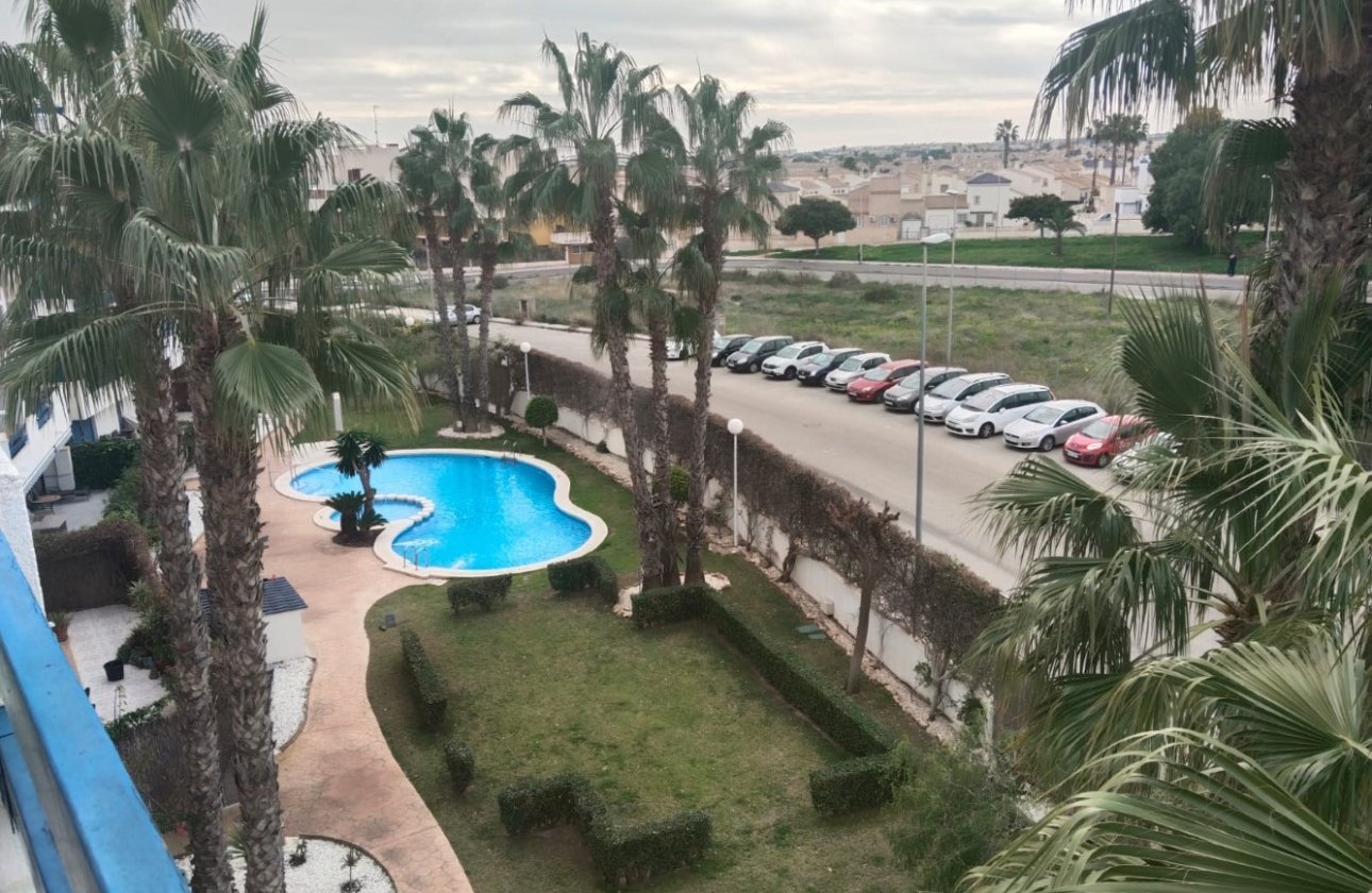 Alquiler para invierno - Apartamento / piso -
Orihuela Costa - Playa Flamenca