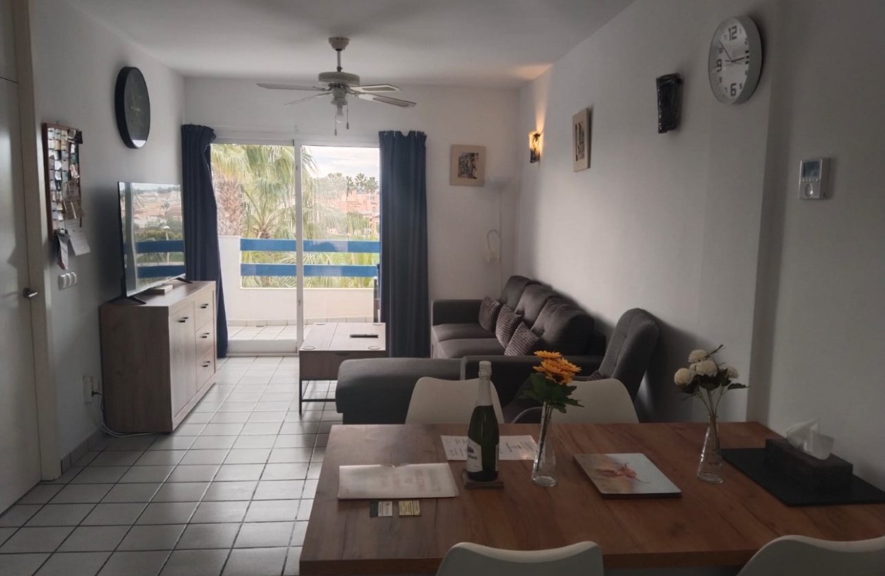 Alquiler para invierno - Apartamento / piso -
Orihuela Costa - Playa Flamenca