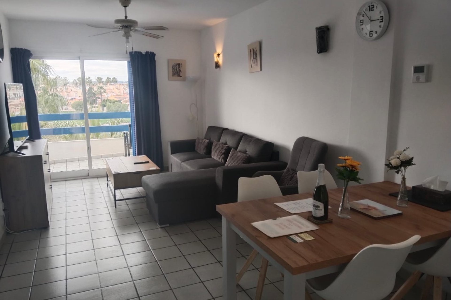 Alquiler para invierno - Apartamento / piso -
Orihuela Costa - Playa Flamenca