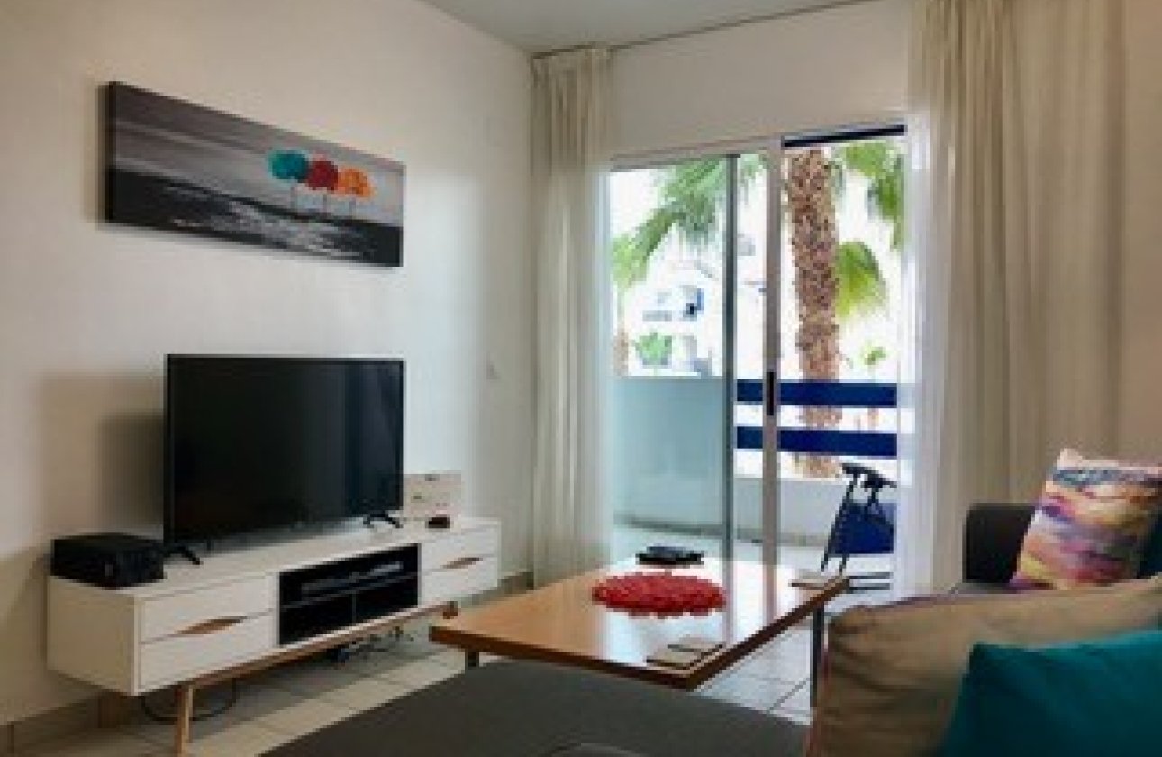 Alquiler para invierno - Apartamento / piso -
Orihuela Costa - Playa Flamenca