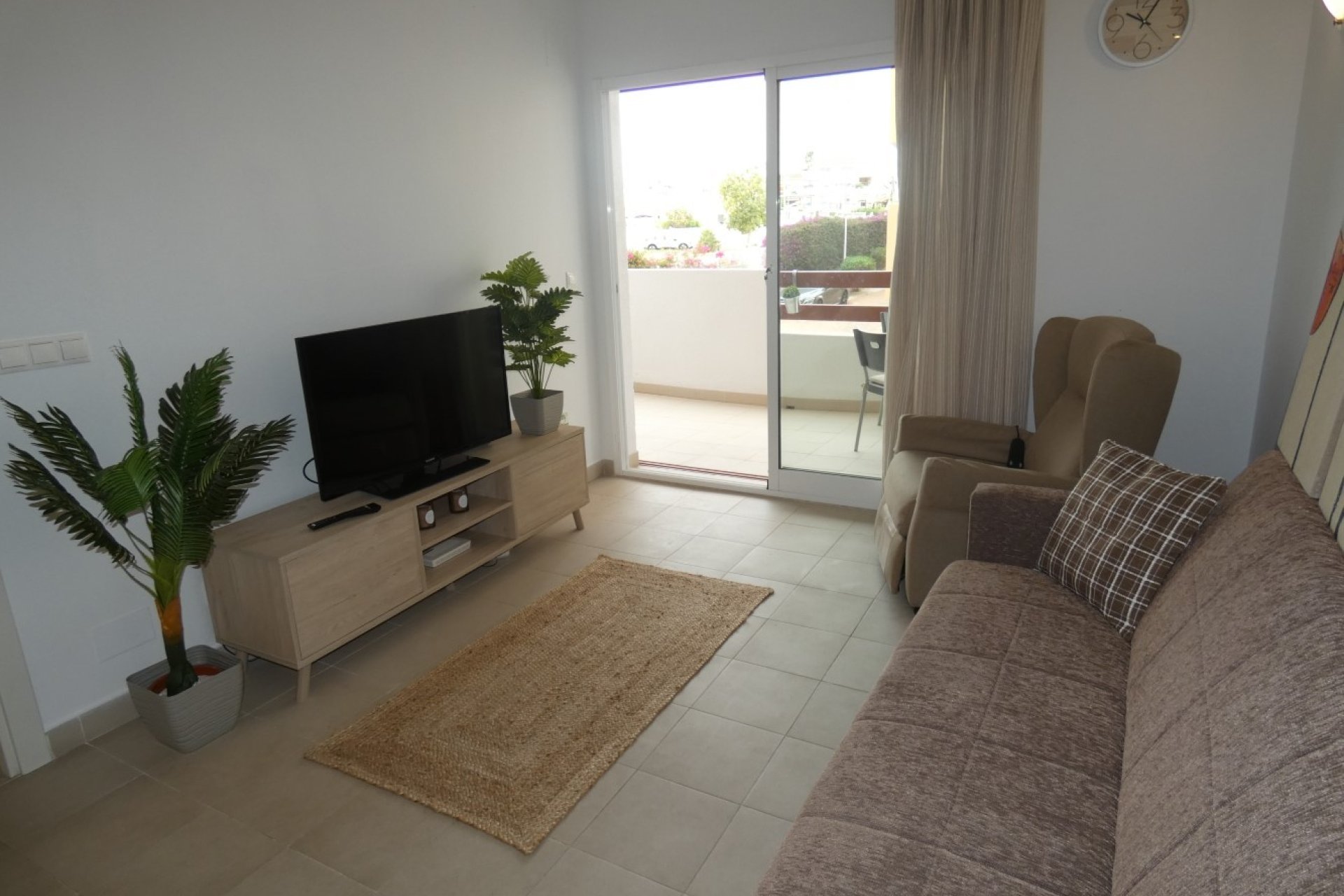 Alquiler para invierno - Apartamento / piso -
Orihuela Costa - Playa Flamenca