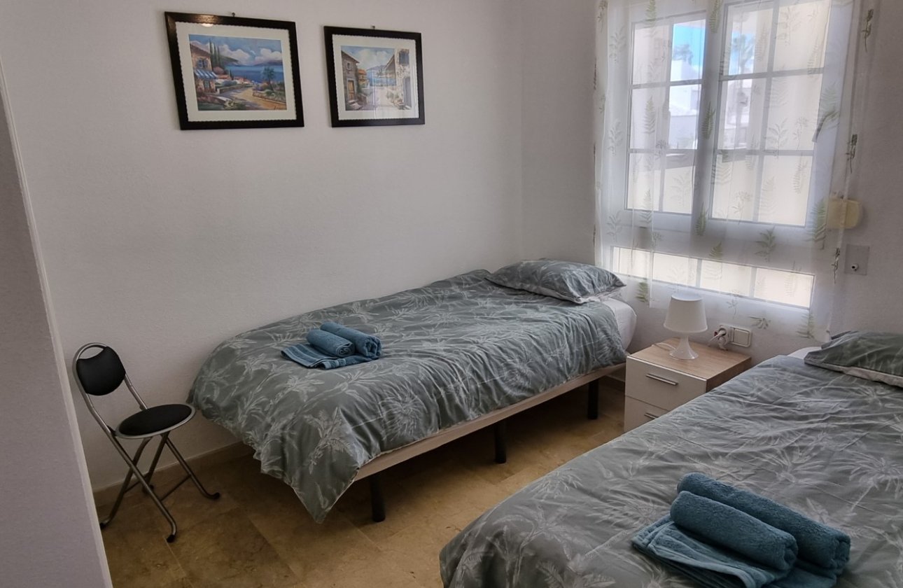 Alquiler para invierno - Apartamento / piso -
Orihuela Costa - Playa Flamenca