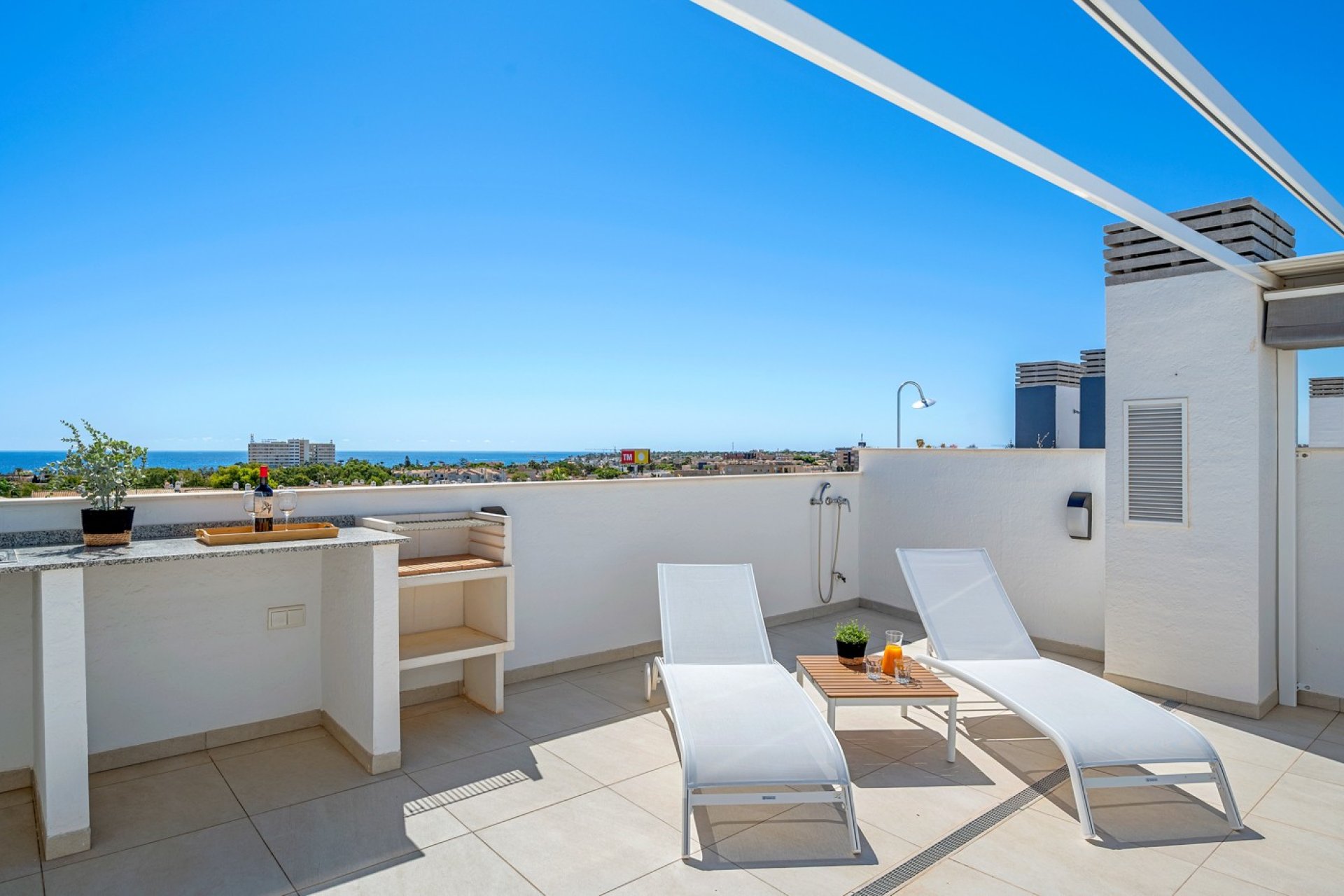 Alquiler para invierno - Apartamento / piso -
Orihuela Costa - Playa Flamenca