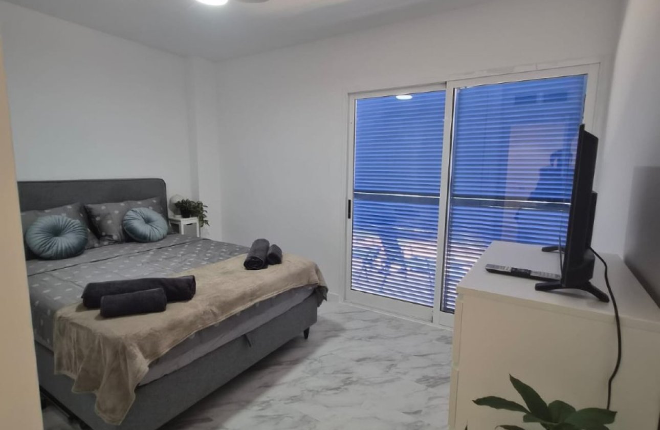 Alquiler para invierno - Apartamento / piso -
Orihuela Costa - Playa Flamenca
