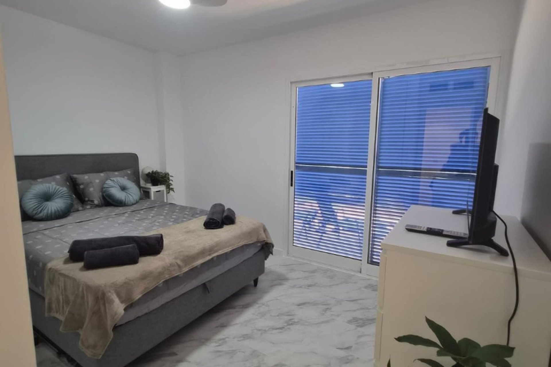 Alquiler para invierno - Apartamento / piso -
Orihuela Costa - Playa Flamenca