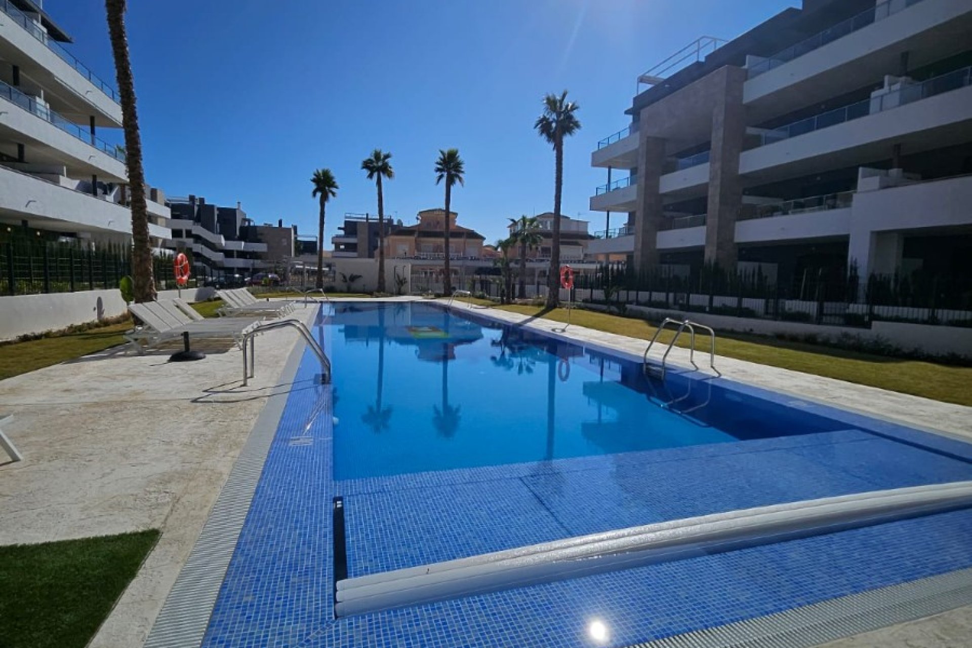 Alquiler para invierno - Apartamento / piso -
Orihuela Costa - Playa Flamenca