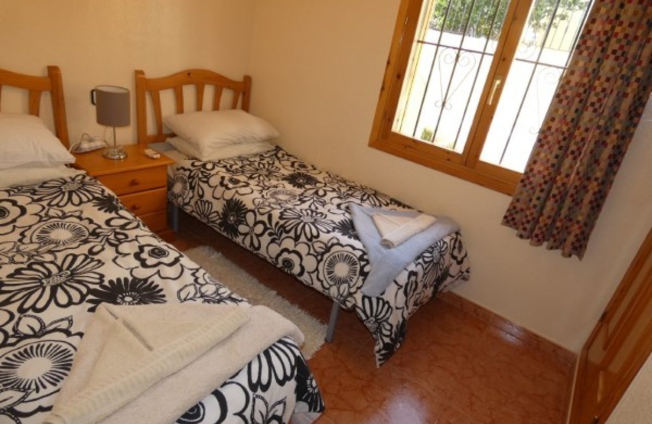 Alquiler para invierno - Bungalow -
Orihuela Costa - Playa Flamenca