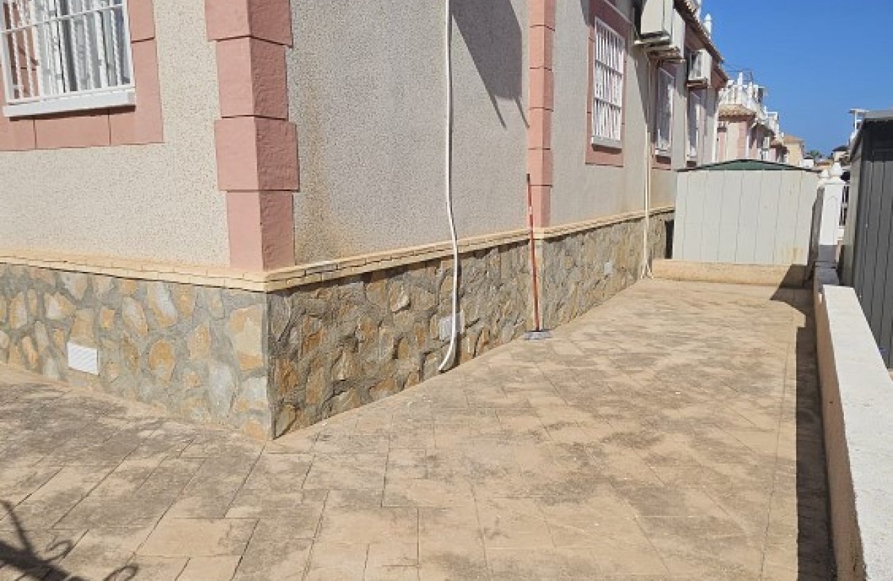 Alquiler para invierno - Bungalow -
Orihuela Costa - Playa Flamenca