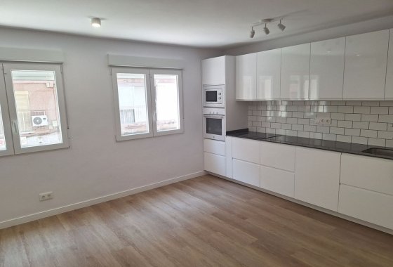 Apartamento / piso - Reventa - Benidorm - Benidorm Centro