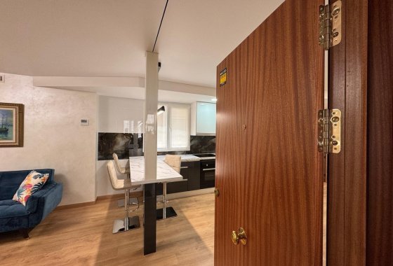 Apartamento / piso - Reventa - Torrevieja - Torrevieja Centro