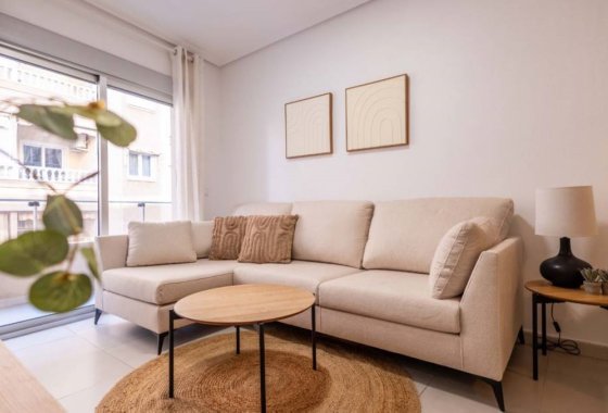 Apartamento / piso - Reventa - Torrevieja - Torrevieja Centro