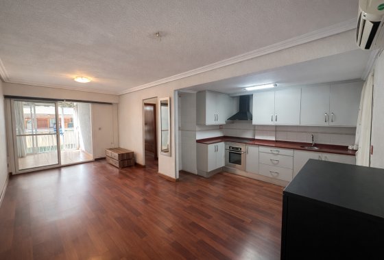 Apartamento - Reventa - Torrevieja - Playa del Acequión