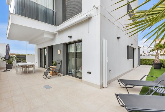 Apartman / lakás - Használt ingatlanok - Torrevieja - Torre la mata