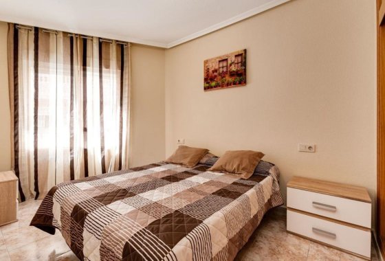 Apartman / lakás - Használt ingatlanok - Torrevieja - Torrevieja Centro