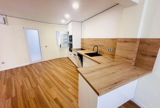 Apartment / flat - Resale - Alicante - Alicante Centro