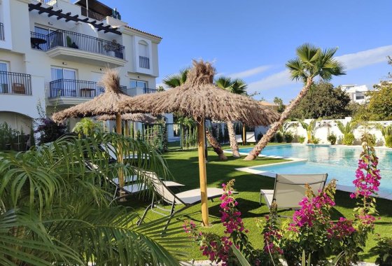 Apartment / flat - Resale - Denia - Denia Centro