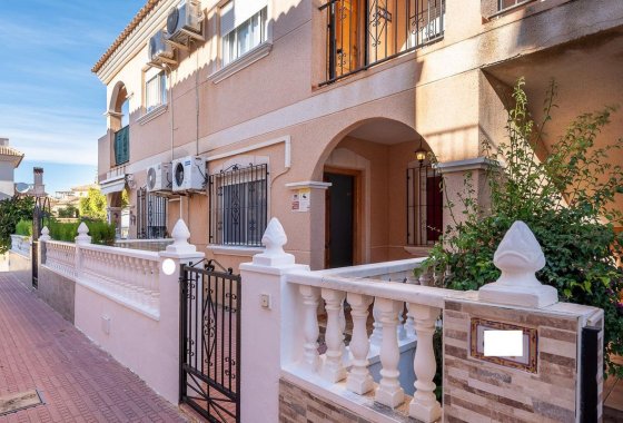Apartment / flat - Resale - Orihuela - La Zenia