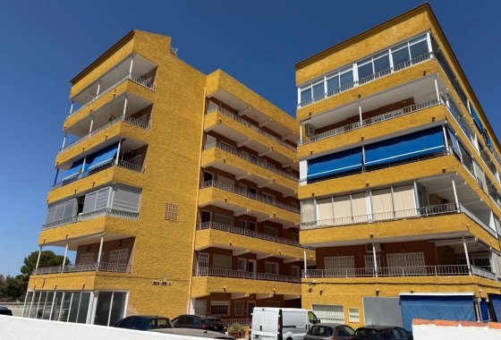 Apartment / flat - Resale - Orihuela -
                Punta Prima
