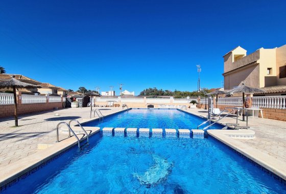 Apartment / flat - Resale - Orihuela -
                Punta Prima
