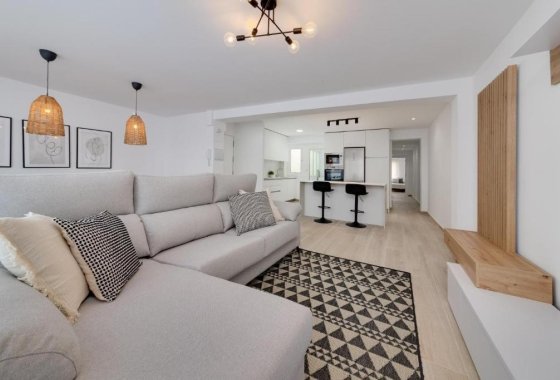 Apartment / flat - Resale - Torrevieja - Playa del Cura