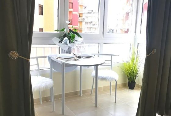Apartment / flat - Resale - Torrevieja - Torrevieja Centro
