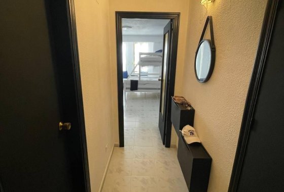 Apartment / flat - Resale - Torrevieja - Torrevieja Centro