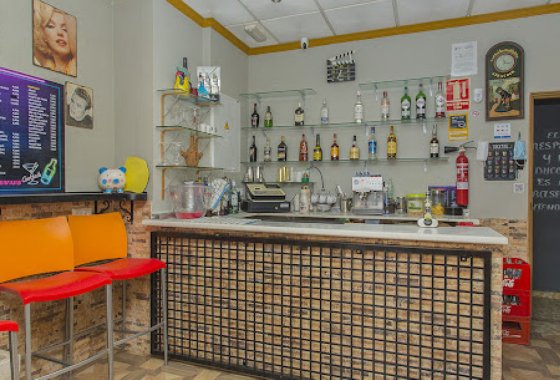 Commercial property - Használt ingatlanok - Torrevieja - Torrevieja Centro