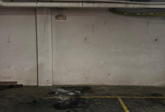 Commercial property - Resale - Torrevieja - Torrevieja Centro