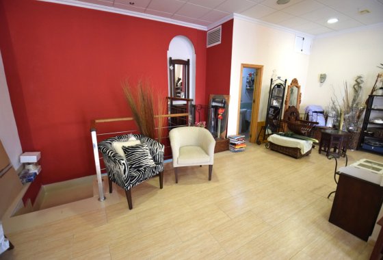 Commercial property - Reventa - Guardamar del Segura - Guardamar del Segura Centro