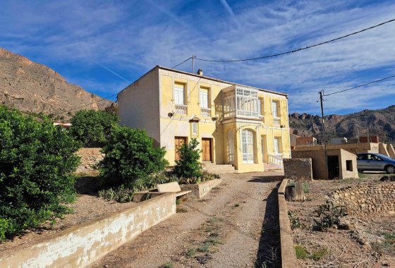 country house - Resale - Orihuela - Orihuela Centro