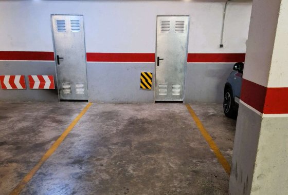 Garage - Resale - Torrevieja - Torrevieja Centro