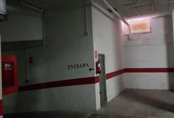 Garage - Resale - Torrevieja -
                Torrevieja