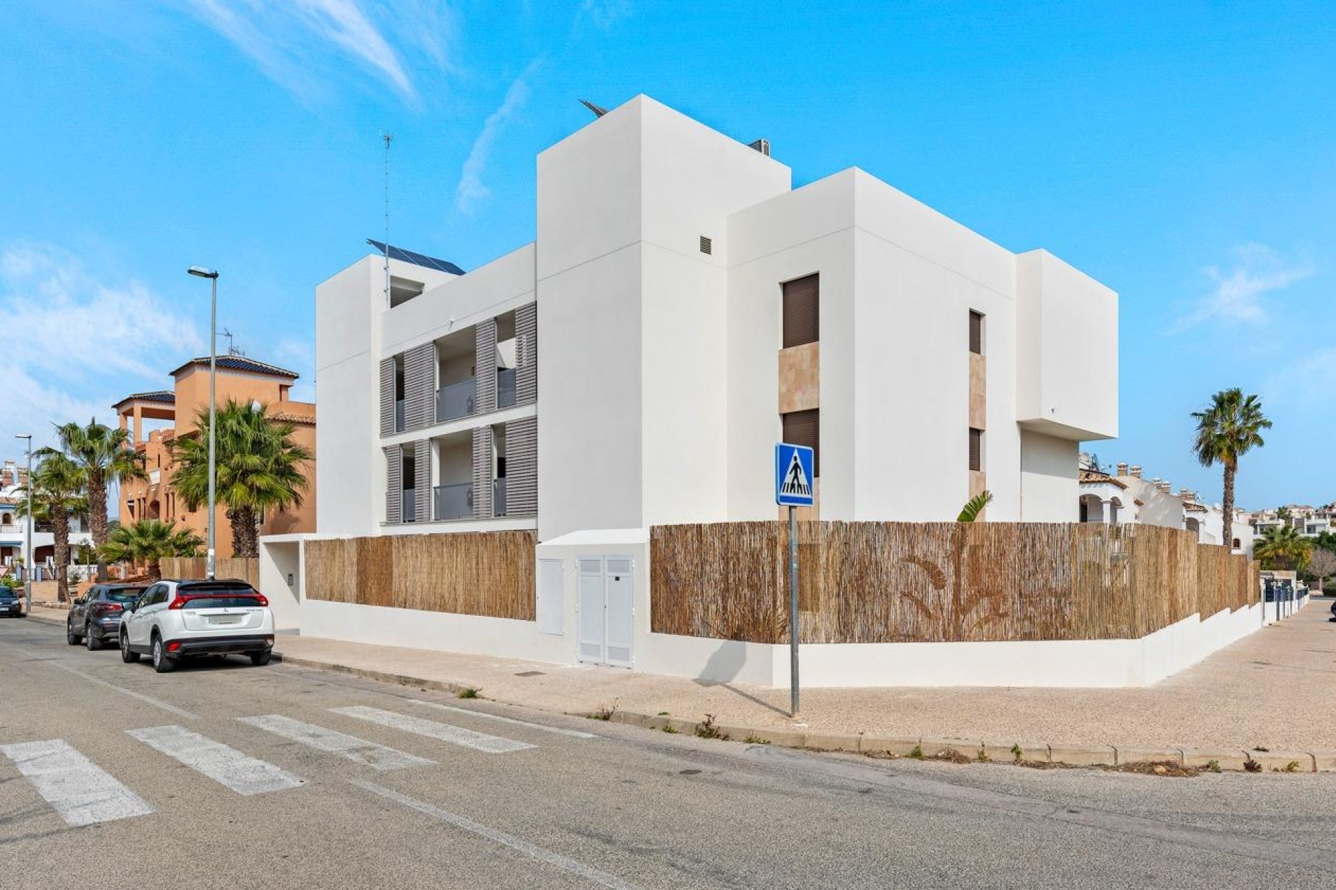 Használt ingatlanok - Apartamento -
Orihuela Costa - Villamartín