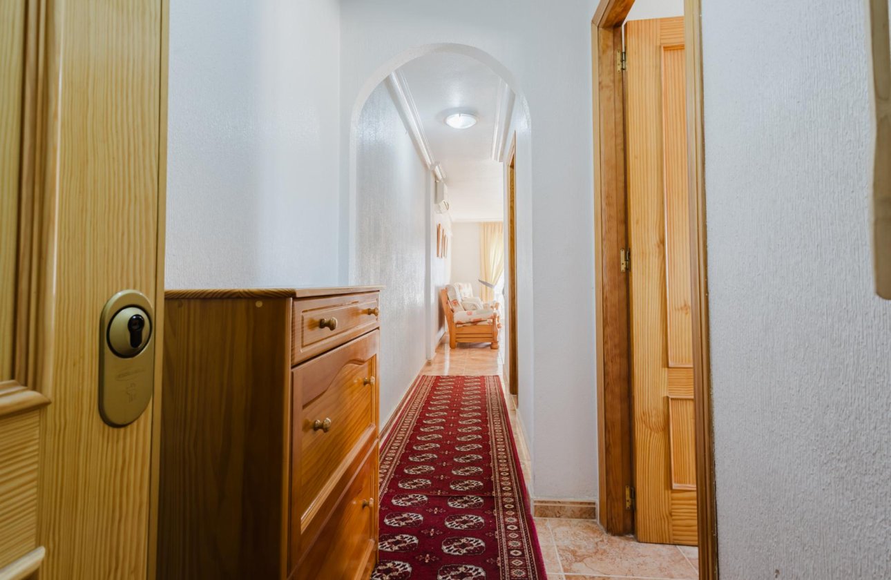 Használt ingatlanok - Apartamento -
Torrevieja - Parque de Las Naciones