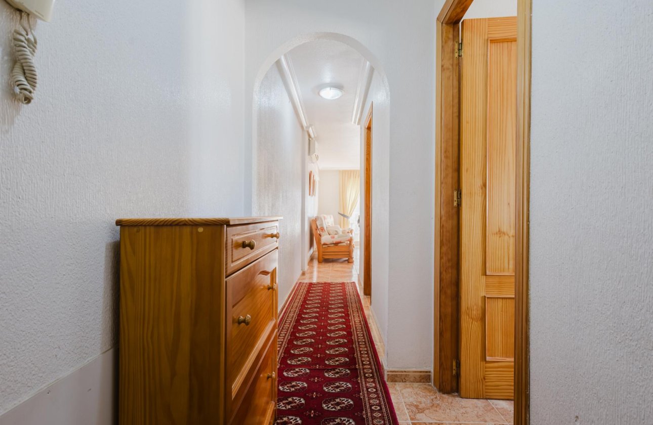 Használt ingatlanok - Apartamento -
Torrevieja - Parque de Las Naciones