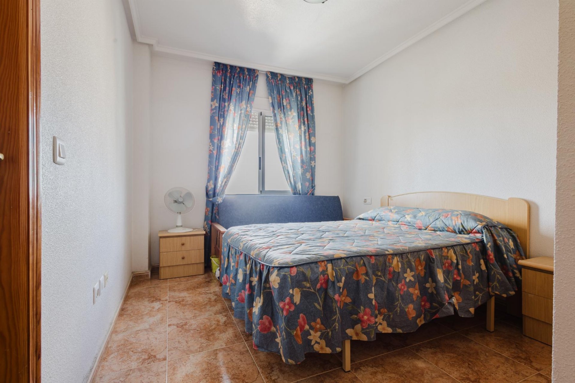 Használt ingatlanok - Apartamento -
Torrevieja - Parque de Las Naciones