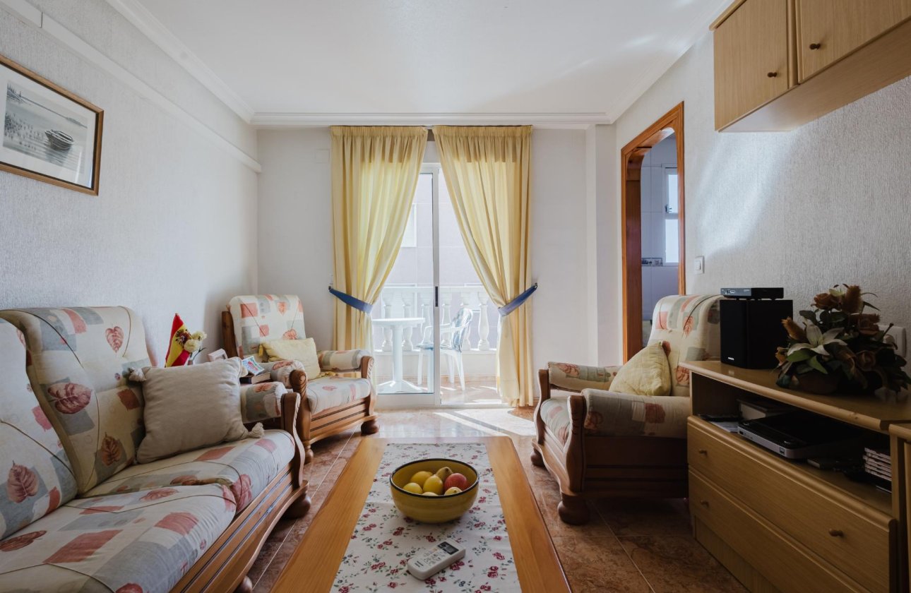 Használt ingatlanok - Apartamento -
Torrevieja - Parque de Las Naciones