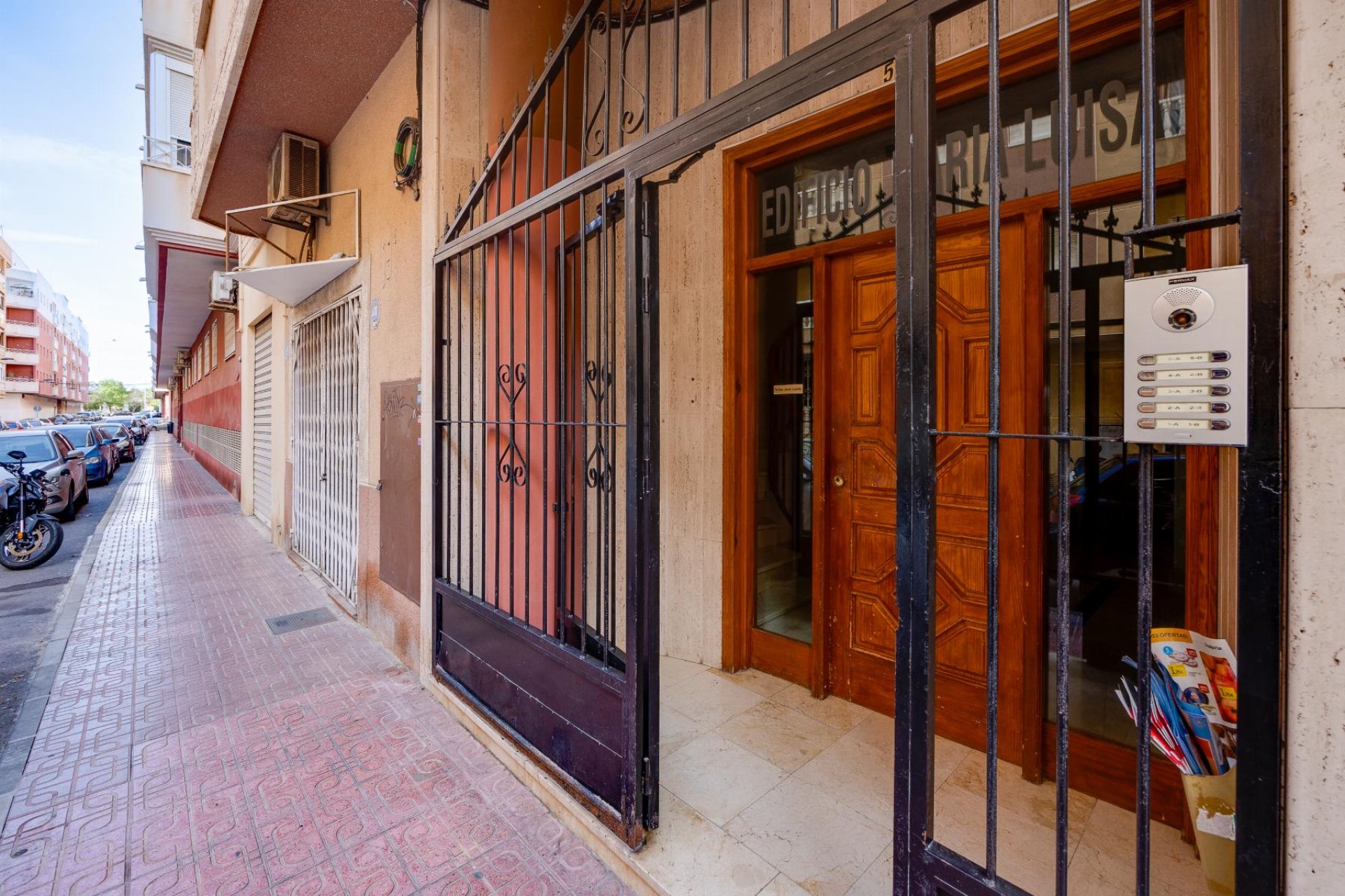 Használt ingatlanok - Apartamento -
Torrevieja - Parque de Las Naciones