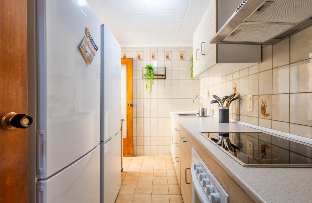 Használt ingatlanok - Apartamento -
Torrevieja - playa de los naufragos