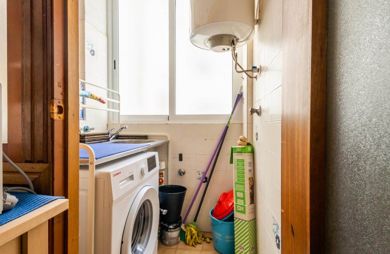 Használt ingatlanok - Apartamento -
Torrevieja - playa de los naufragos