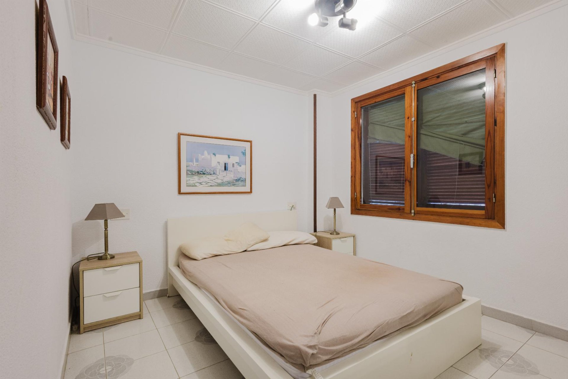Használt ingatlanok - Apartamento -
Torrevieja - Playa del Acequión