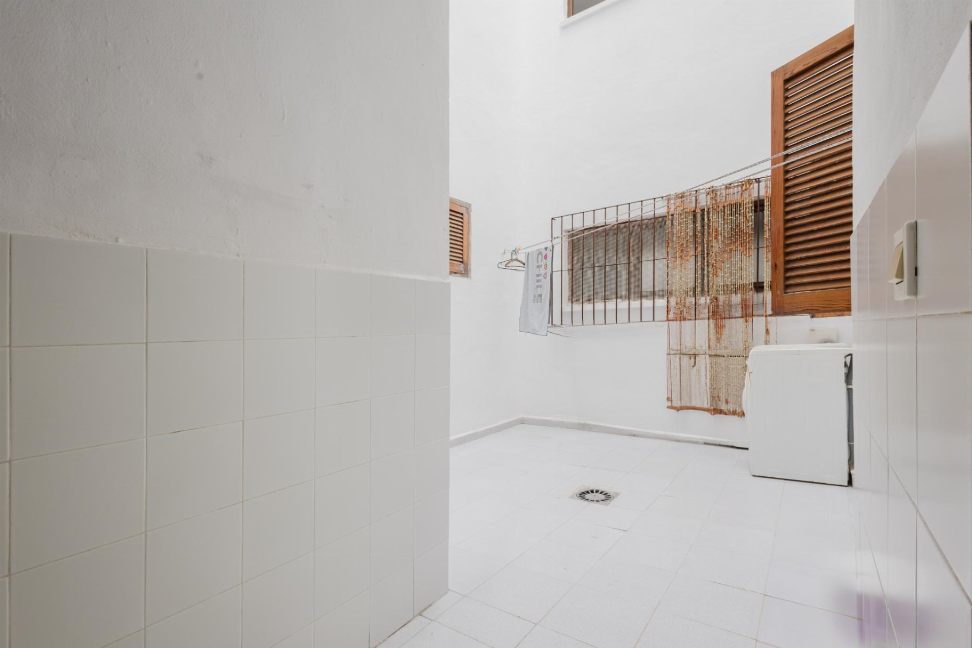 Használt ingatlanok - Apartamento -
Torrevieja - Playa del Acequión