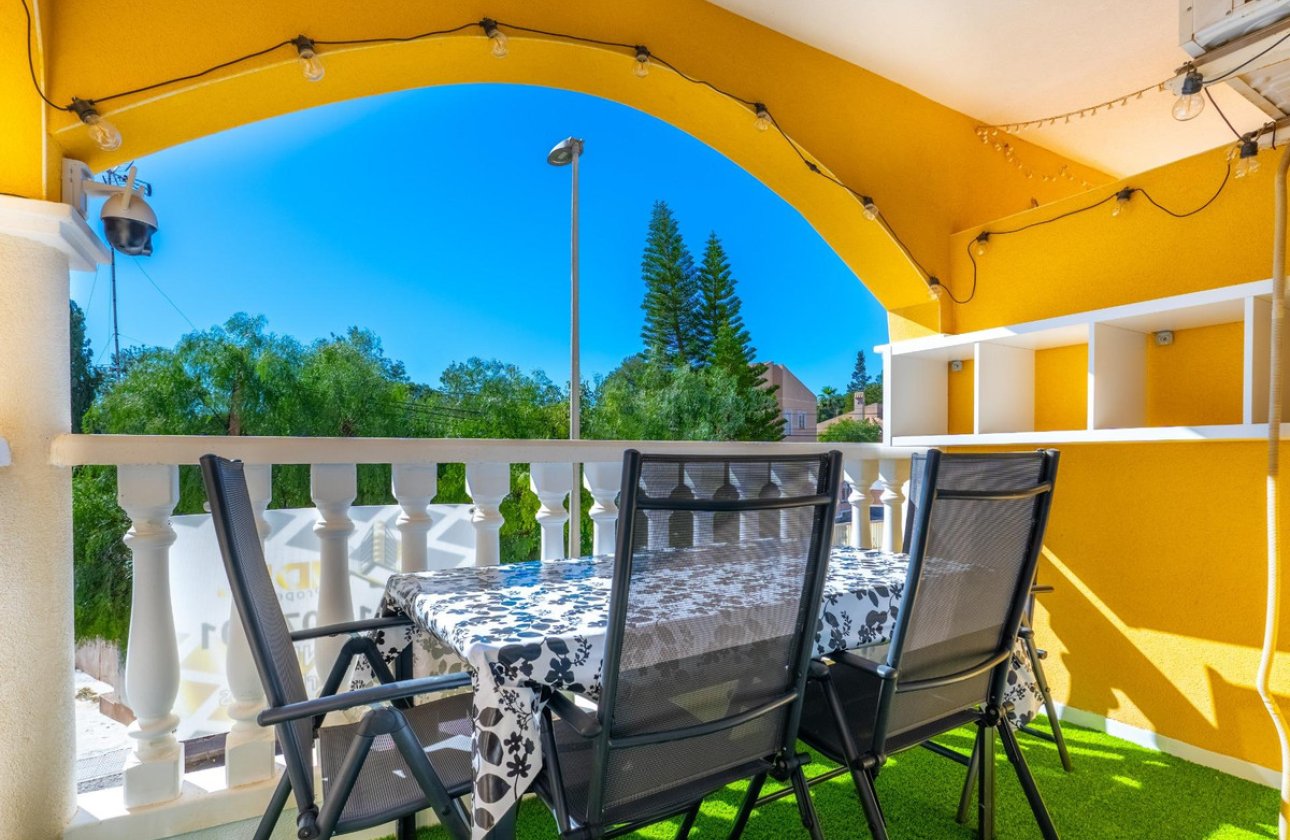 Használt ingatlanok - Apartman / lakás -
Algorfa - Algorfa Centro