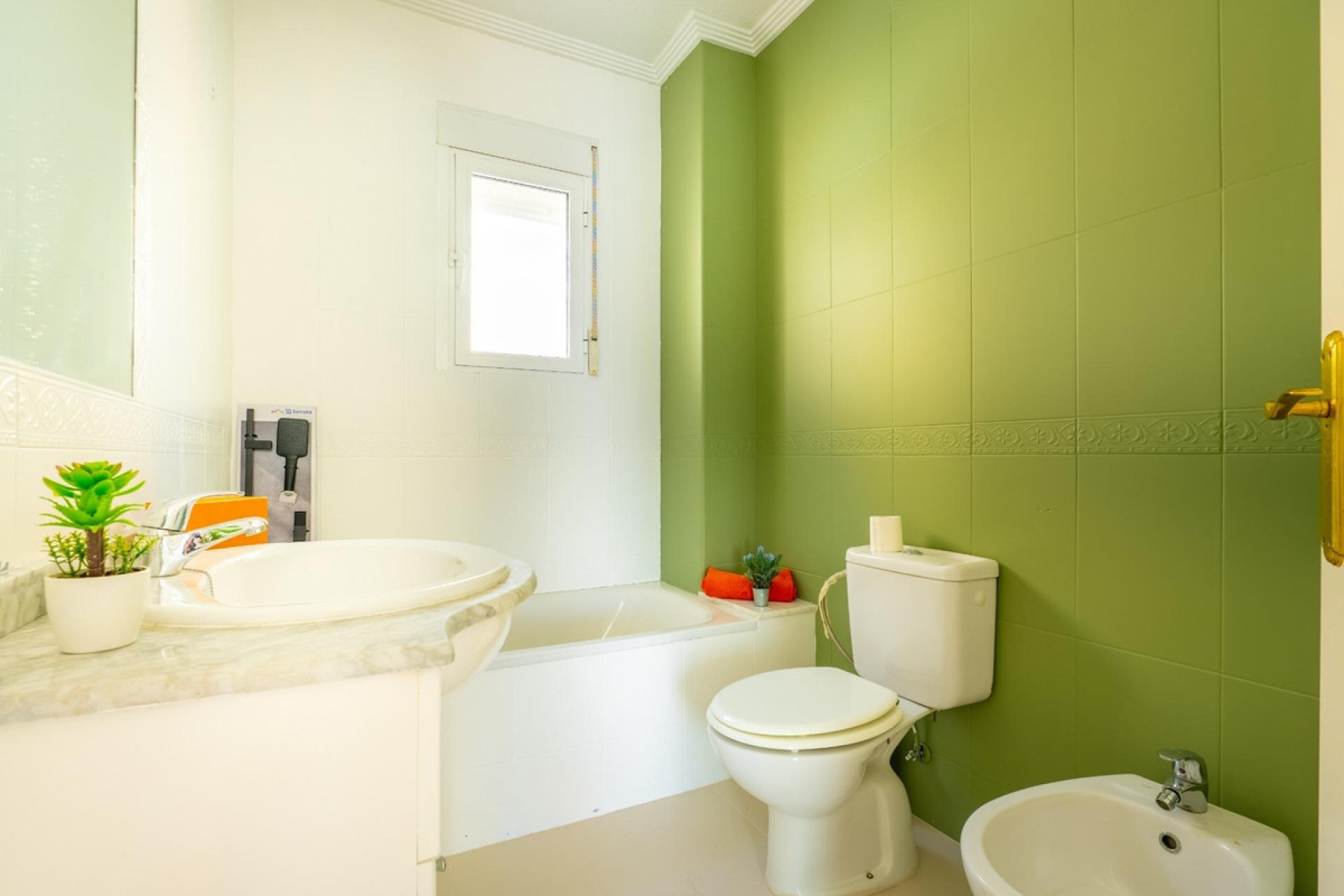 Használt ingatlanok - Apartman / lakás -
Algorfa - Algorfa Centro