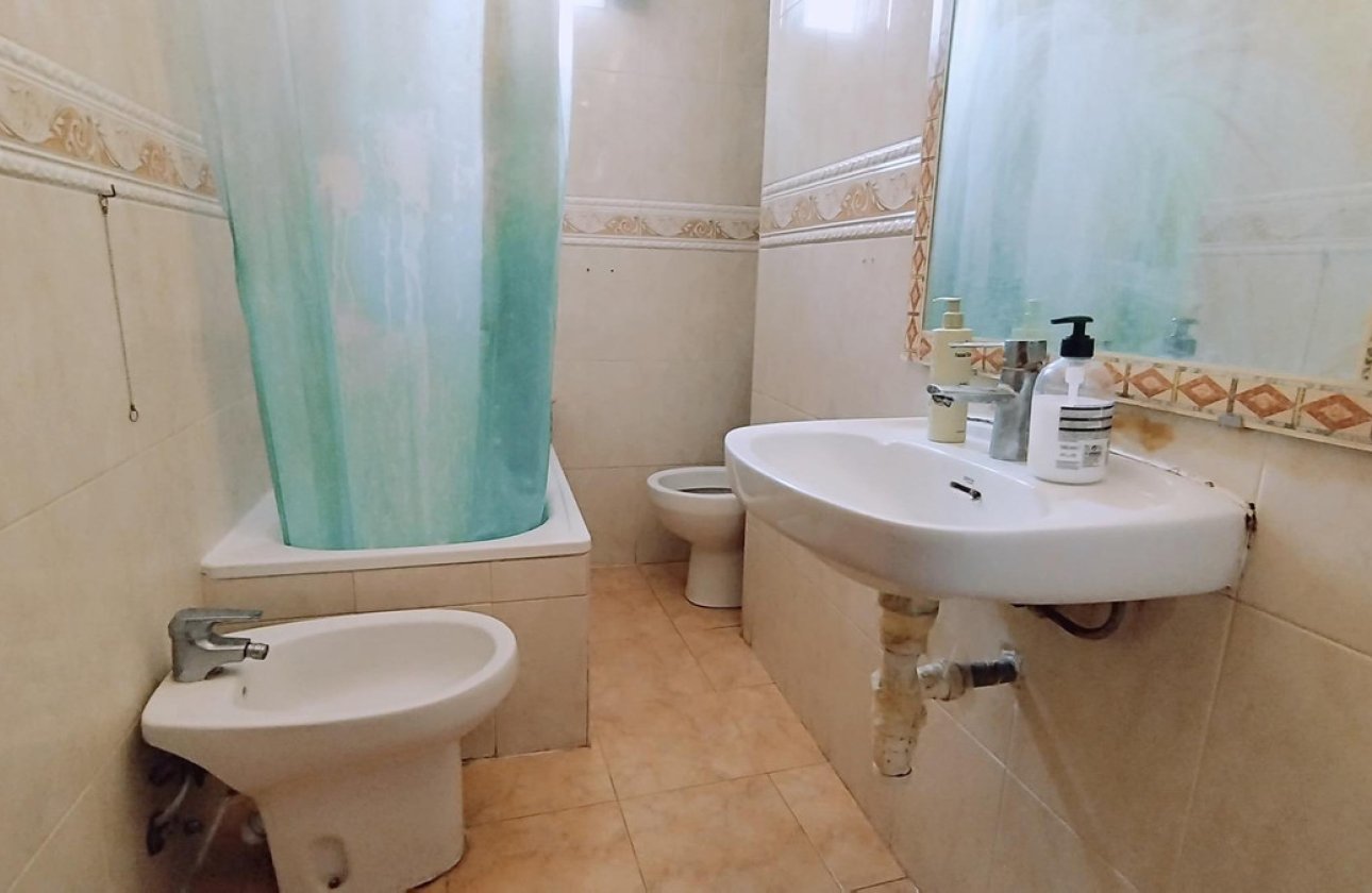 Használt ingatlanok - Apartman / lakás -
Alicante - Alicante Centro