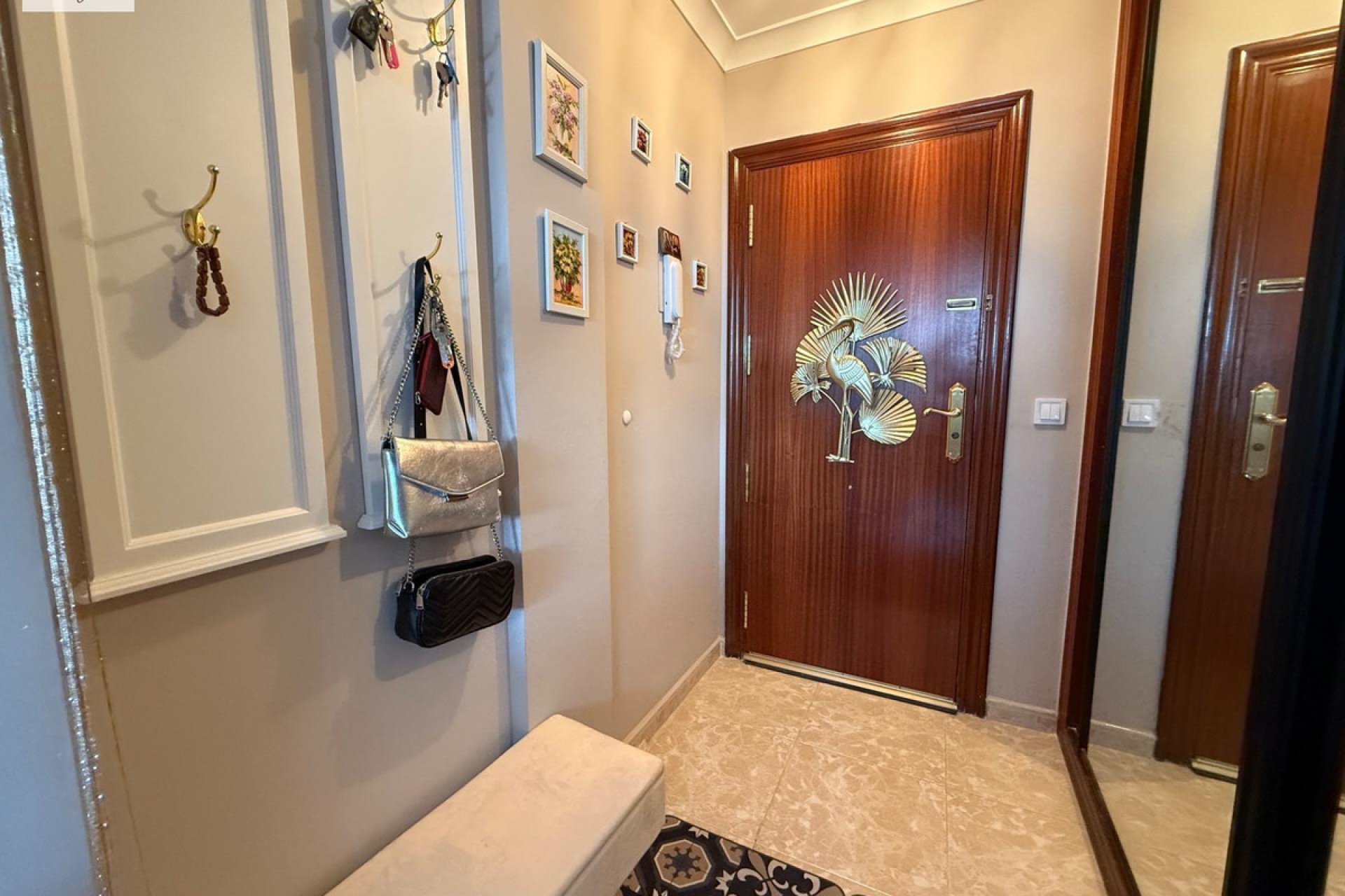 Használt ingatlanok - Apartman / lakás -
Alicante - Alicante Centro