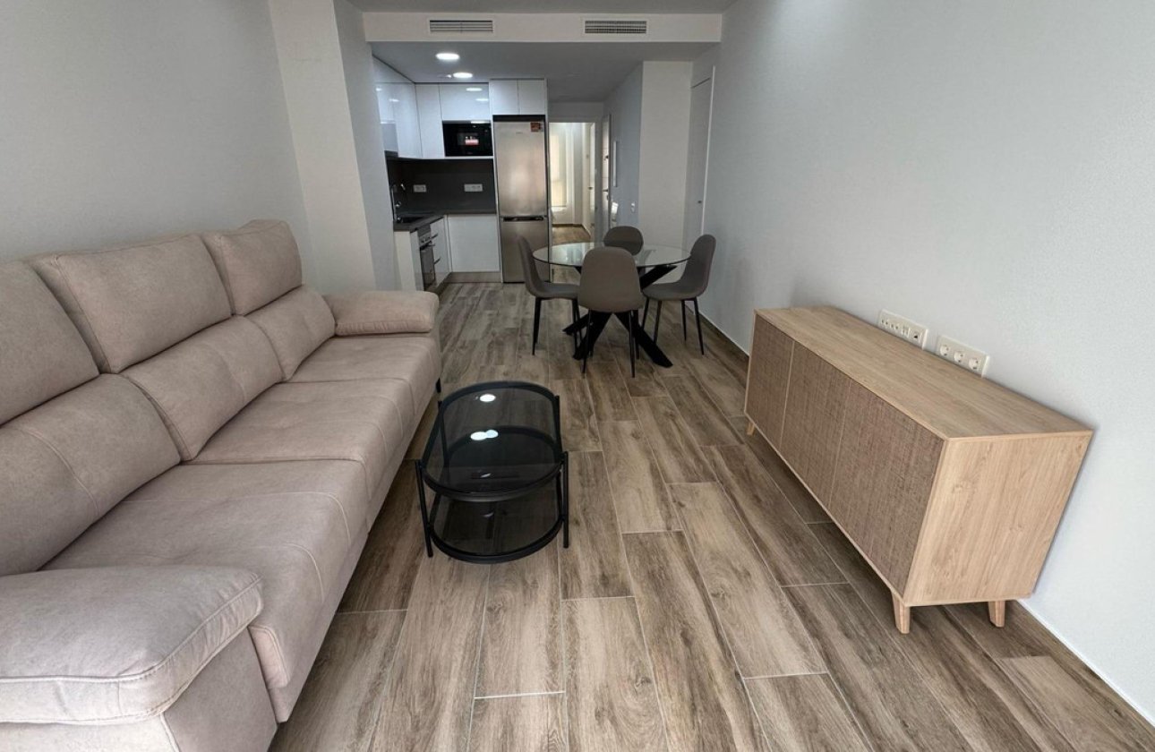 Használt ingatlanok - Apartman / lakás -
Alicante - Alicante Centro